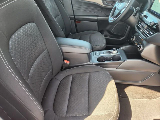 Used 2025 Space Silver Ford Active image 14