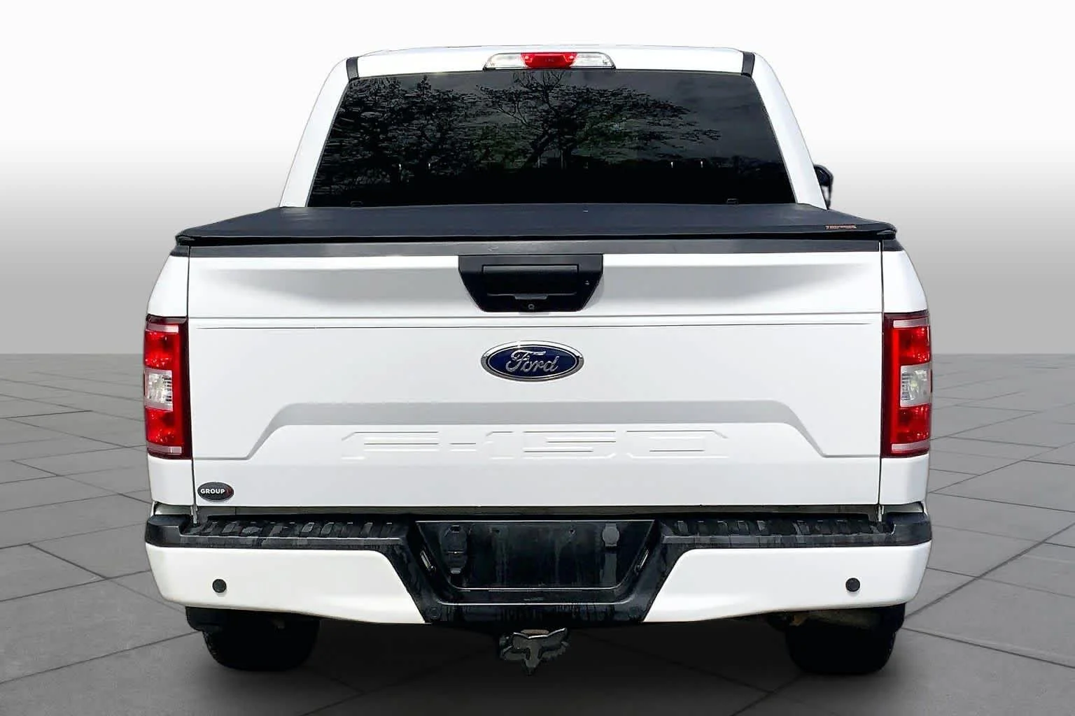 Used 2018 Oxford White Ford XL image 5