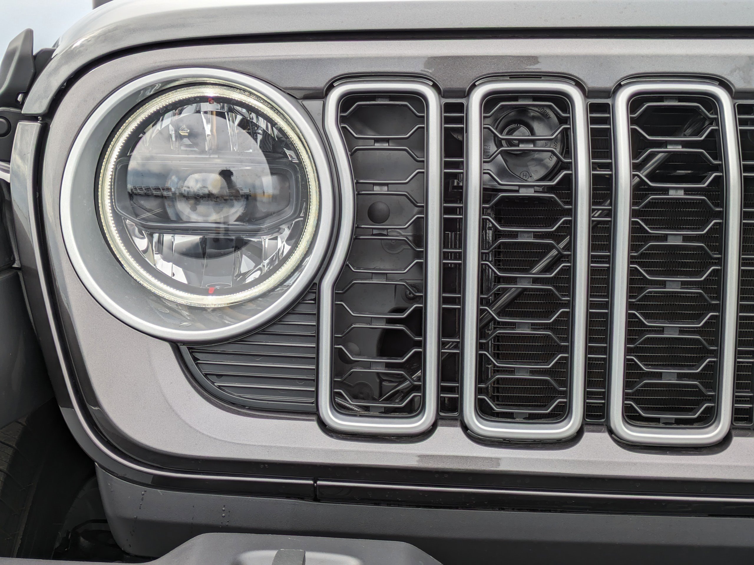 2026 Jeep Wrangler 4-Door Sahara - Photo 9