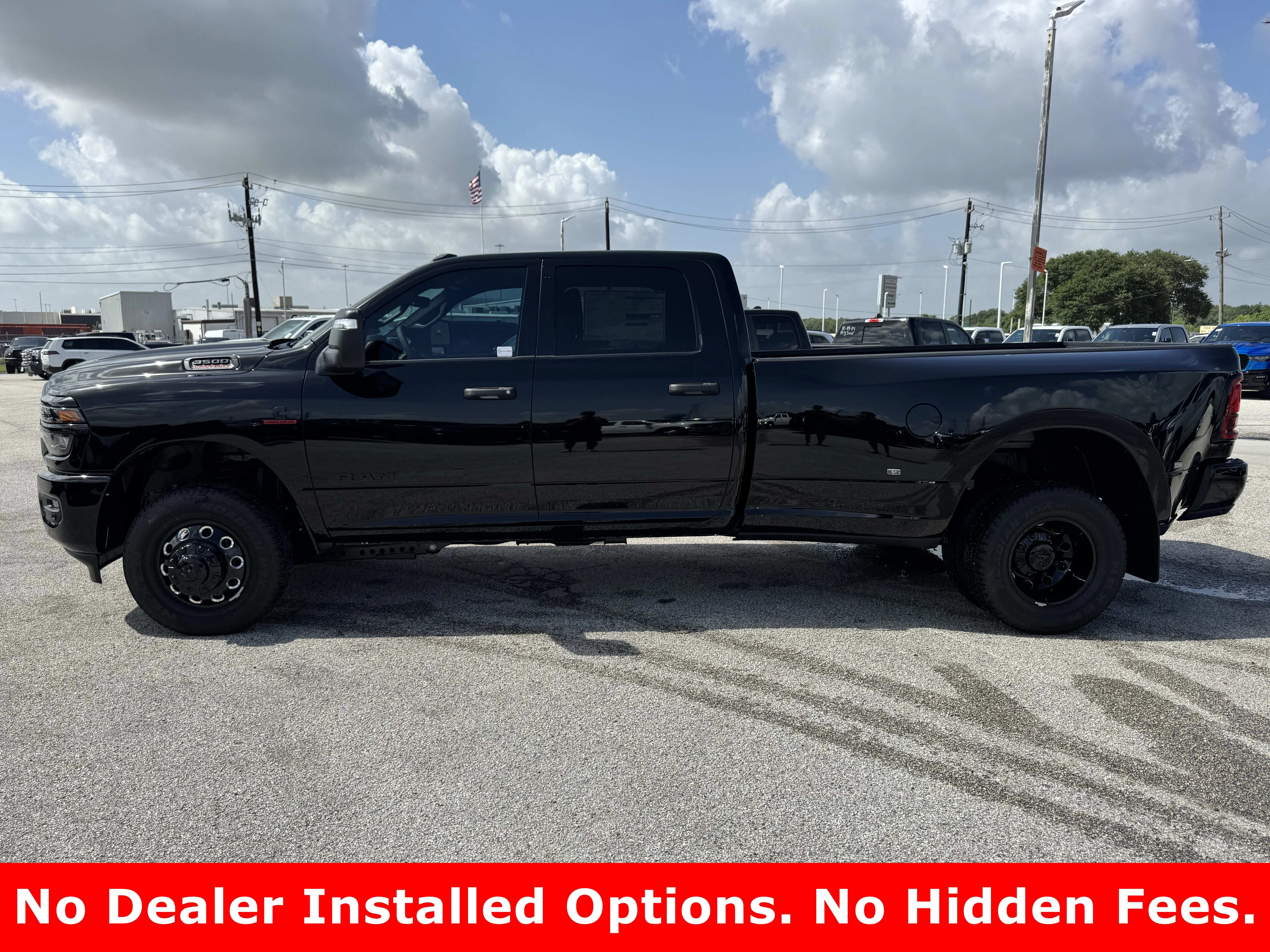 New 2026 Diamond Black Crystal Pearlcoat Ram Lone Star image 4