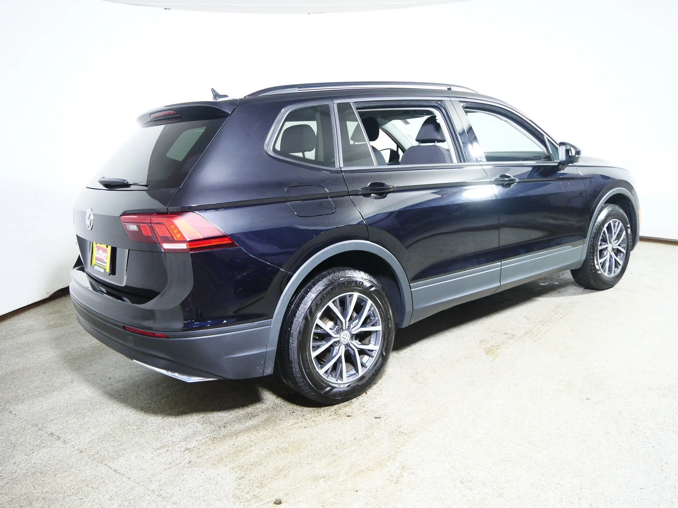 Used 2021 Deep Black Pearl Volkswagen S image 7