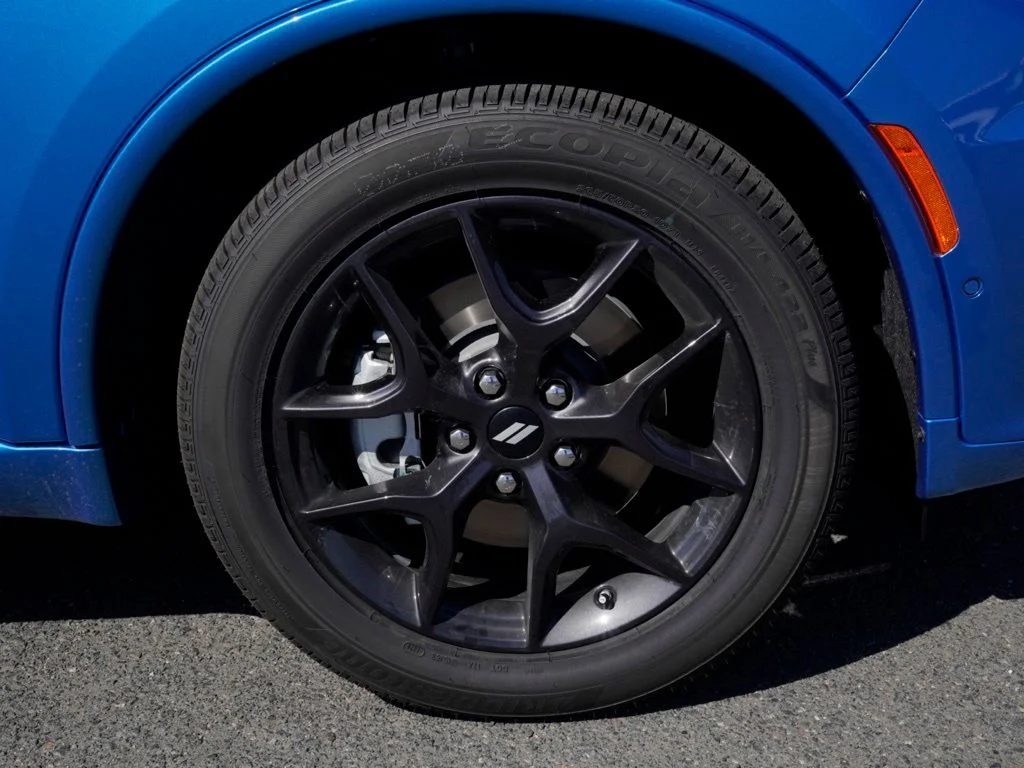 New 2026 B5 Blue Exterior Paint Dodge GT Plus HEMI V8 image 8