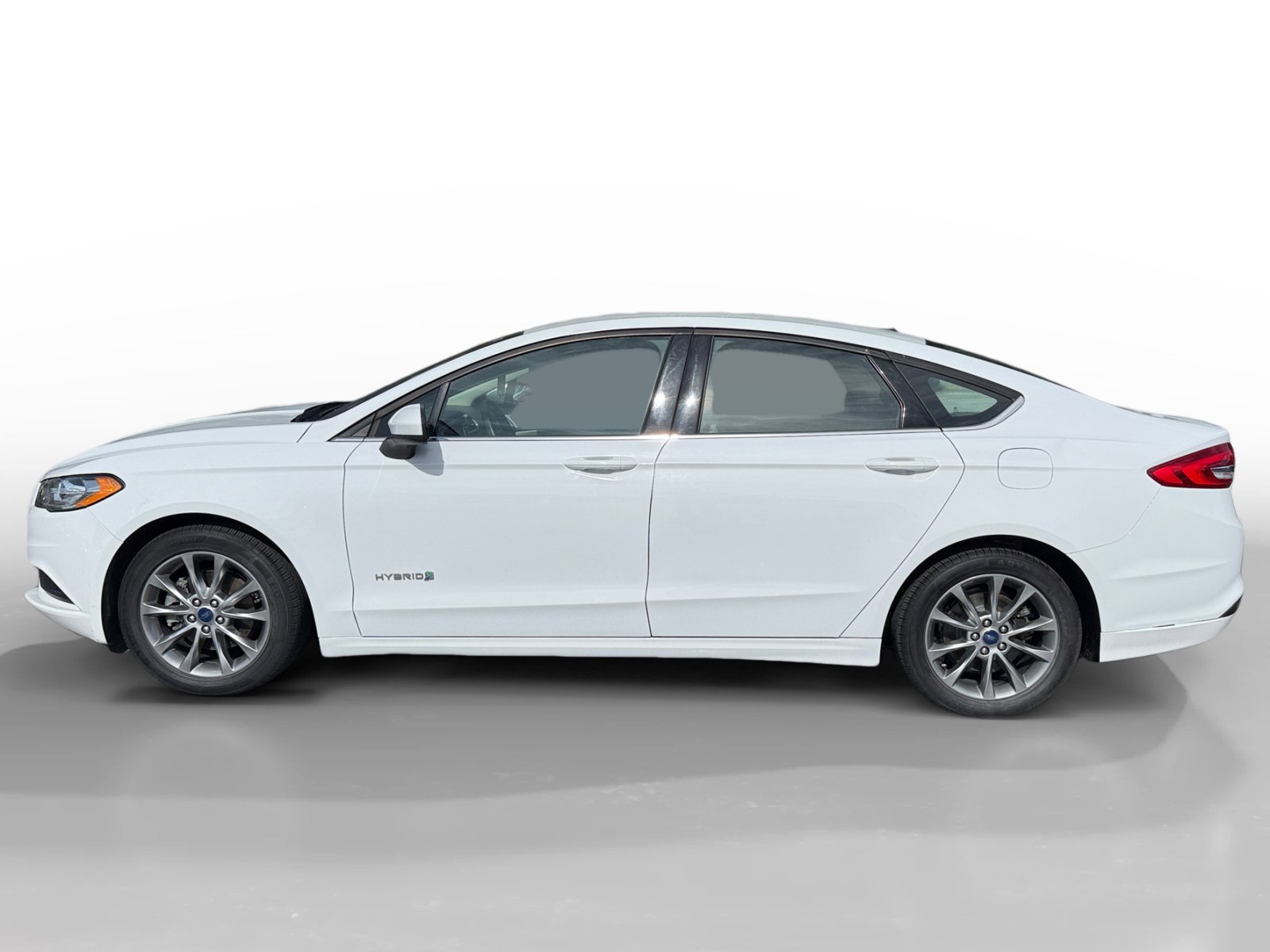 Used 2017 Ford Fusion Hybrid SE with VIN 3FA6P0LU0HR318206 for sale in Concord, CA