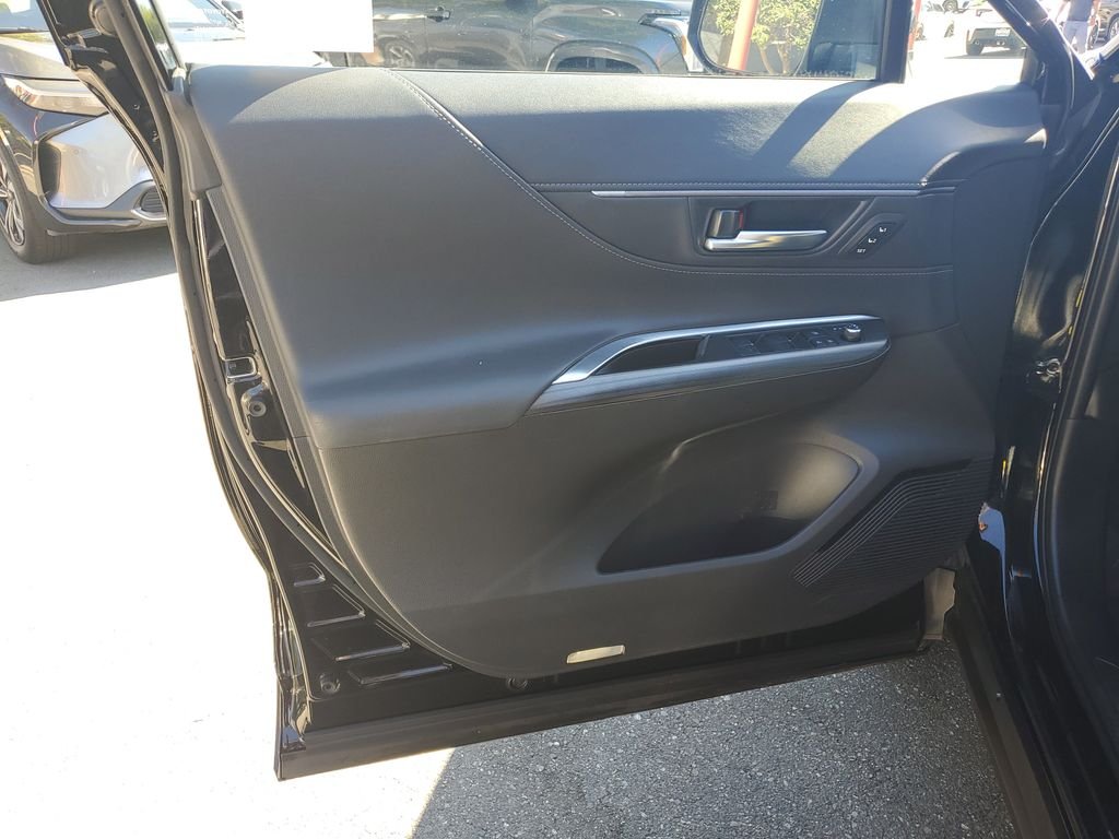 Used 2024 Black Metallic Toyota XLE image 20