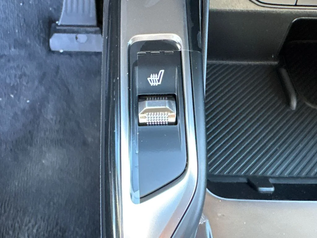 2026 Kia Sorento EX - Photo 31