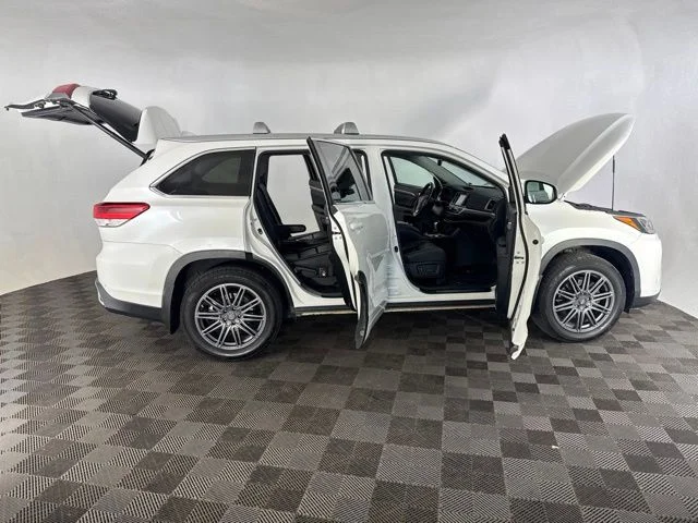 Used 2017 White Toyota Limited image 16