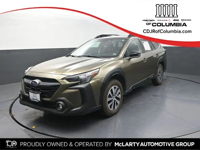 Used 2025 Green Subaru Premium image 1