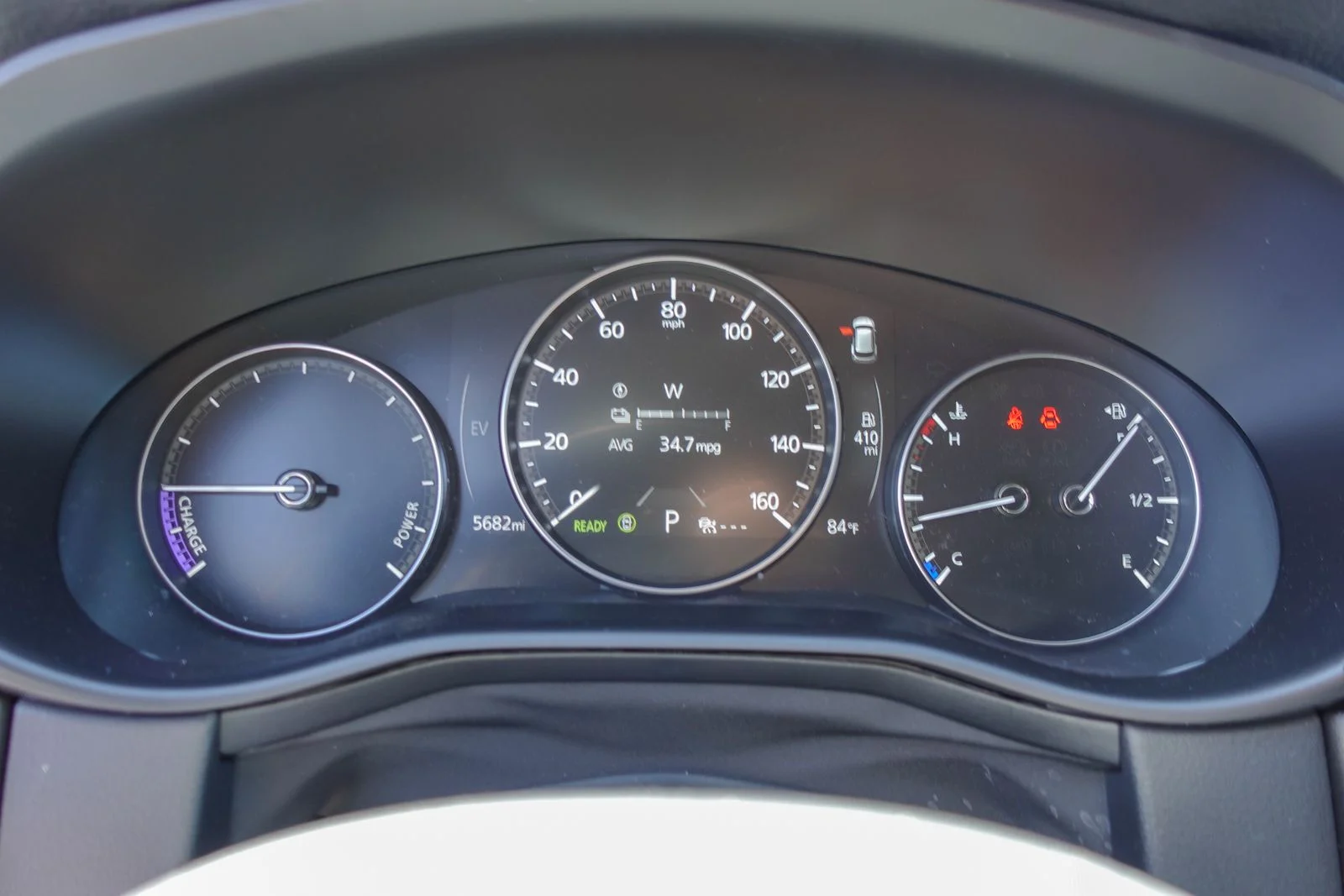 Certified Used 2025 Wind Chill Pearl Mazda Premium image 20