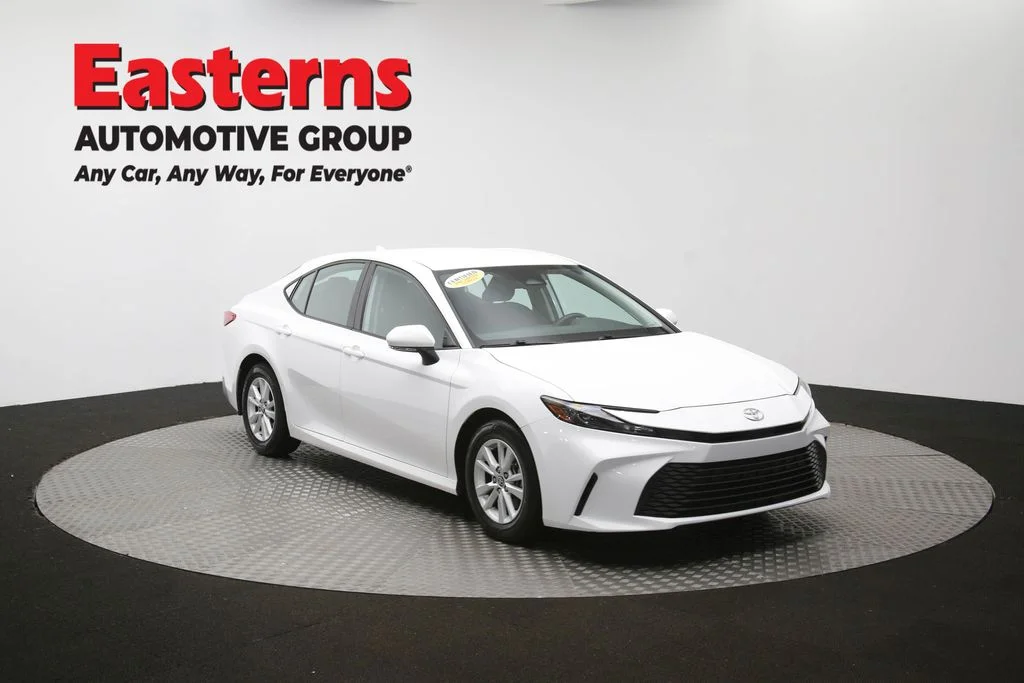 Used 2025 White Toyota LE image 49