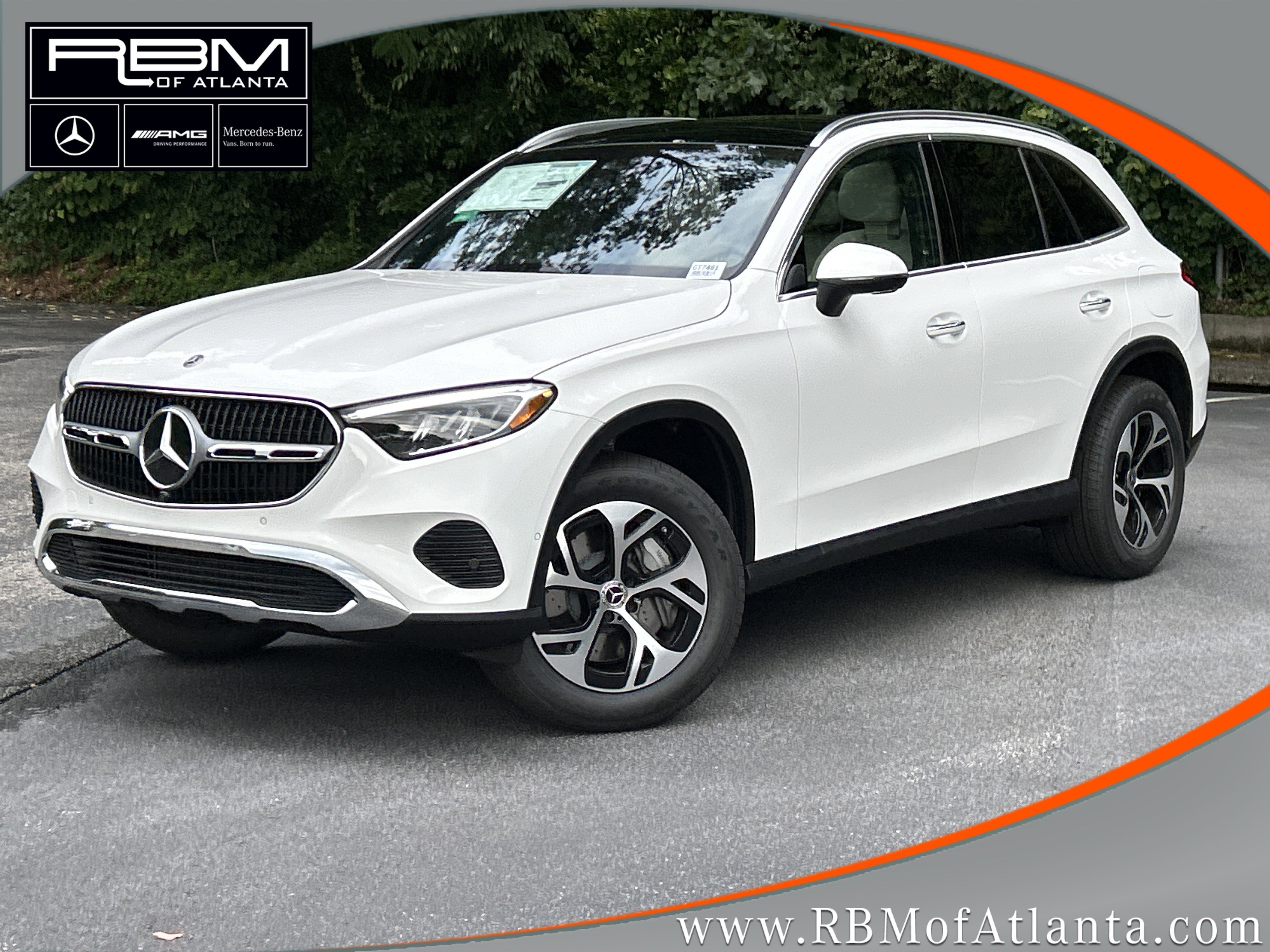 New 2026 Polar White Mercedes-Benz GLC 350e 4MATIC® SUV image 1