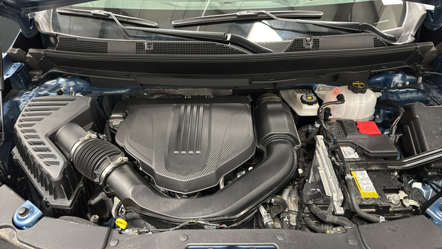 Used 2024 Lakeshore Blue Metallic Chevrolet RS image 28
