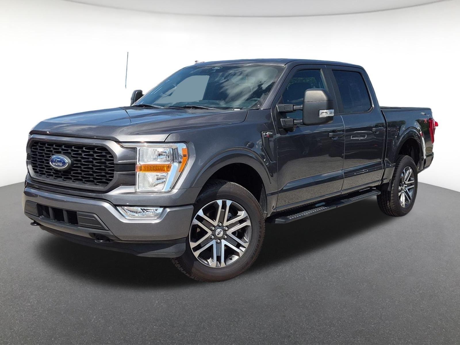 Used 2022 Carbonized Gray Metallic Ford XL image 1