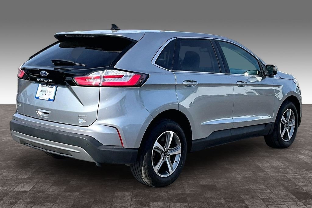 Used 2024 Silver Metallic Ford SEL image 28
