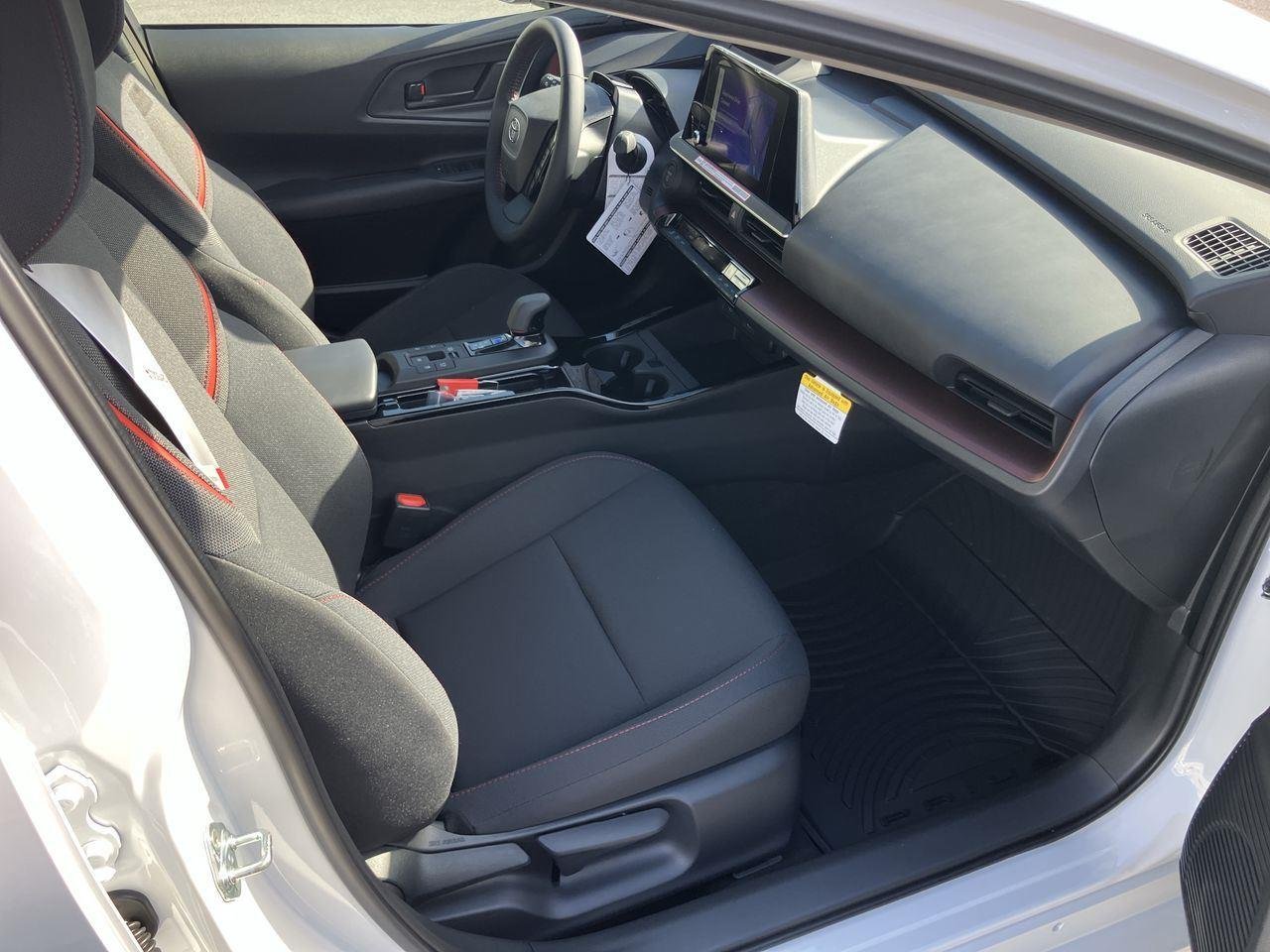 Used 2026 Wind Chill Pearl Toyota SE image 12