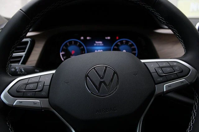 2026 Volkswagen Atlas SE w/Tech - Photo 18