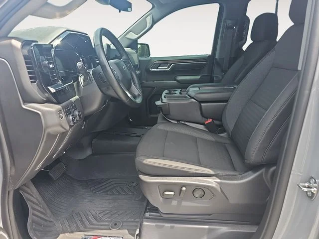 Used 2024 Gray Chevrolet RST image 7