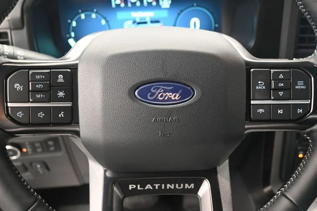 New 2026 Star White Metallic Tri-Coat Ford Platinum® image 10
