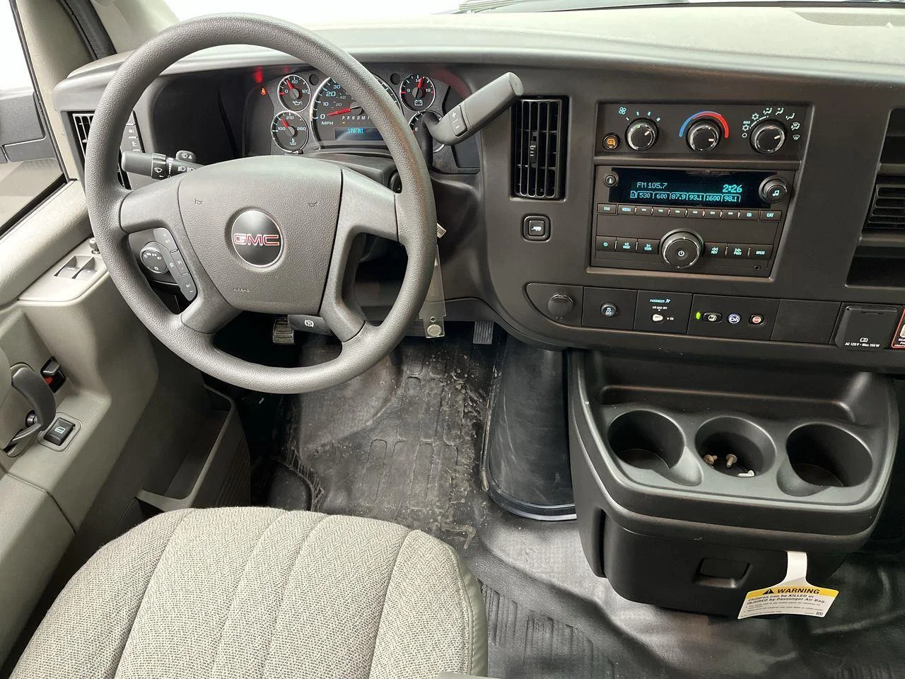 2025 GMC Savana Cargo Work Van - Photo 10