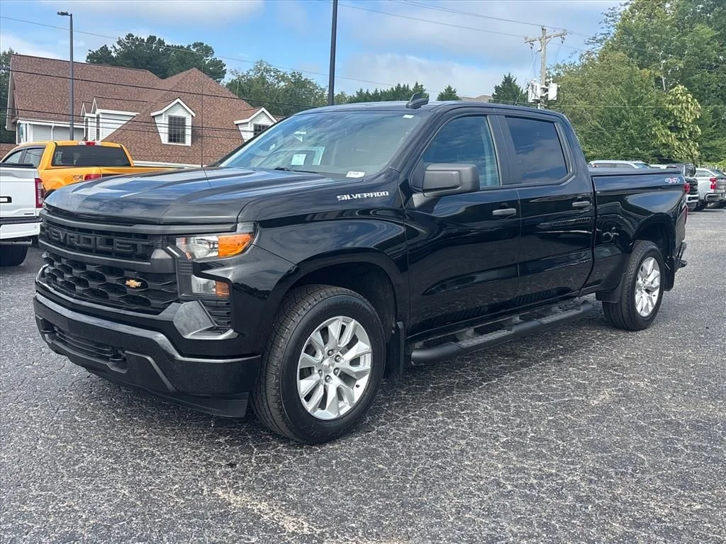 Used 2024 Black Chevrolet Custom image 3
