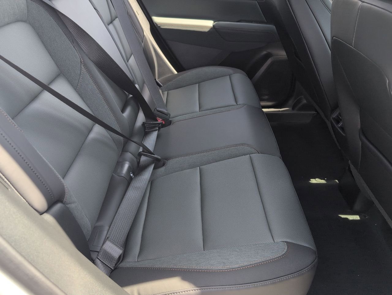 2026 GMC Terrain AT4 - Photo 25
