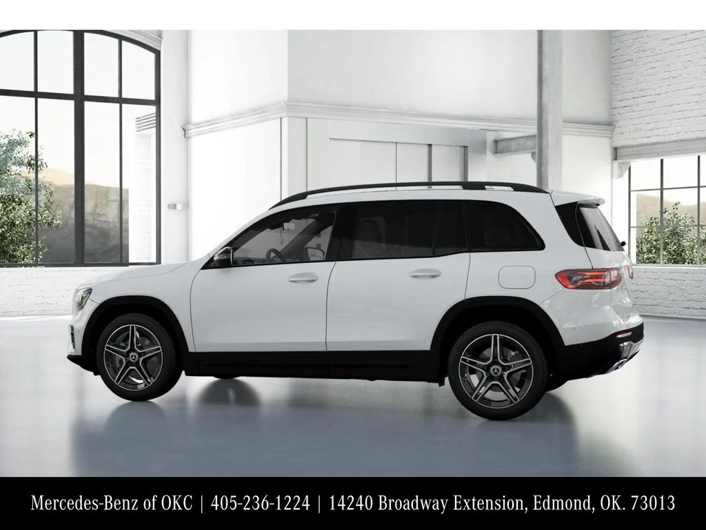 Used 2026 White Mercedes-Benz GLB 250 image 32