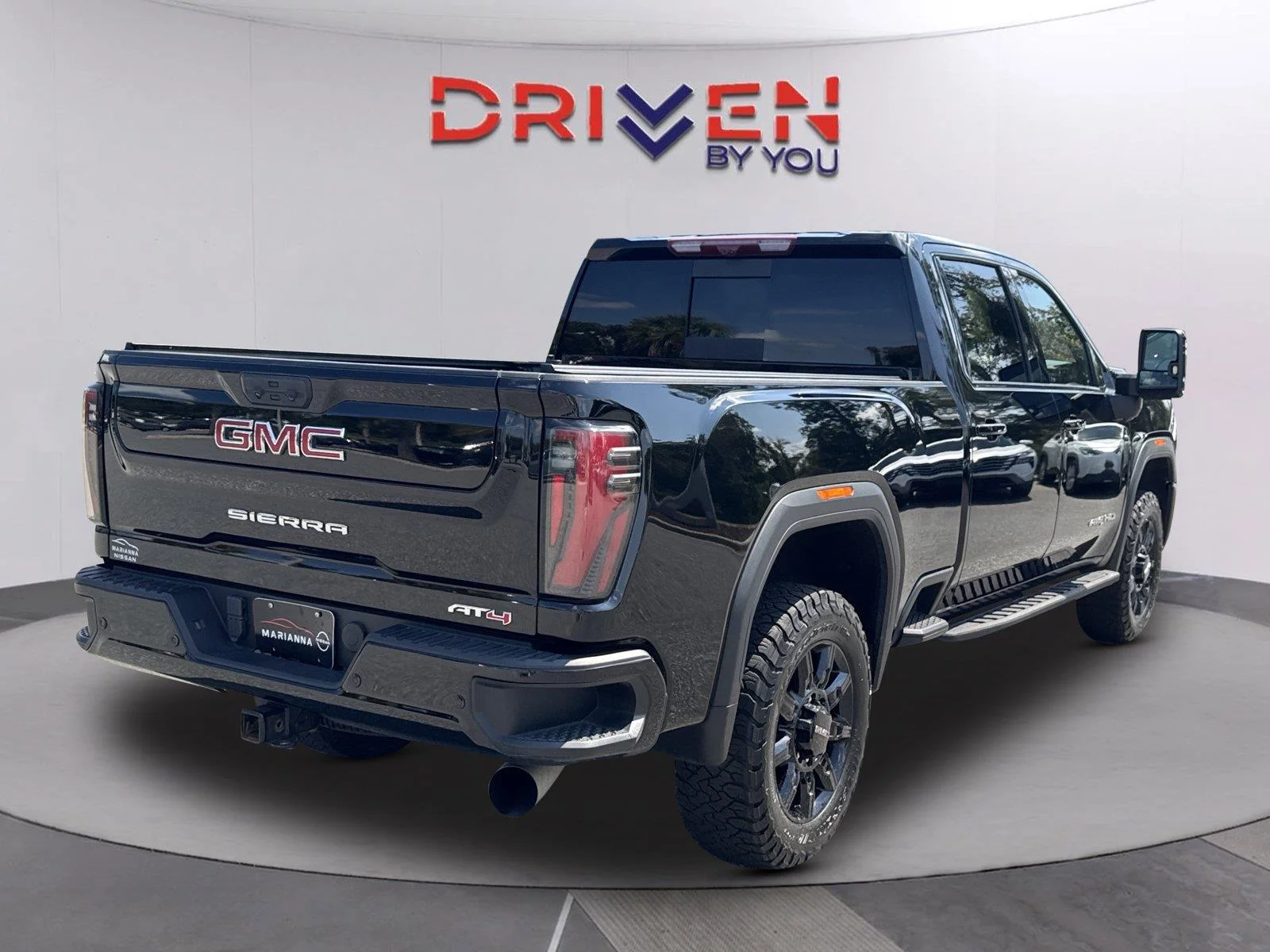 Used 2024 Onyx Black GMC AT4 image 3