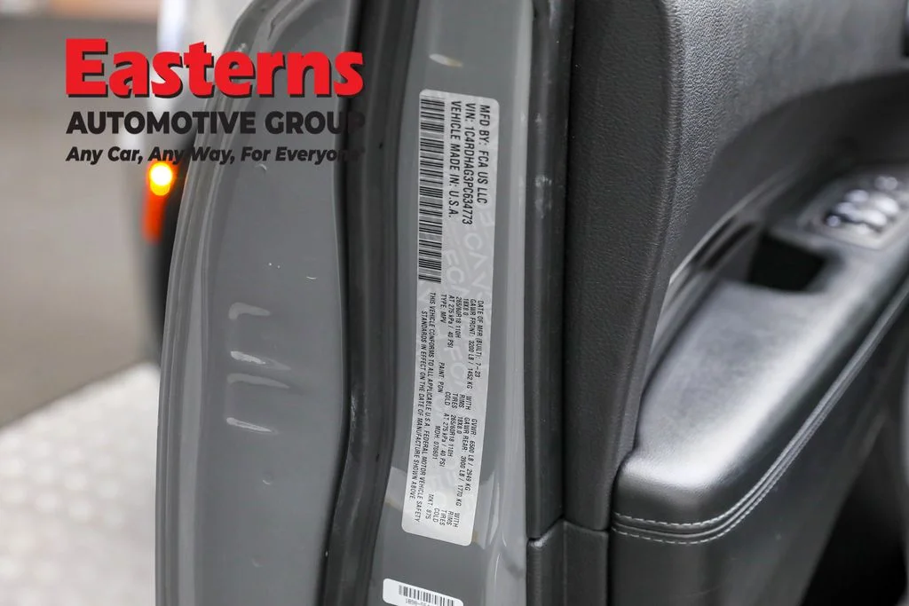 Used 2023 Gray Dodge SXT image 34