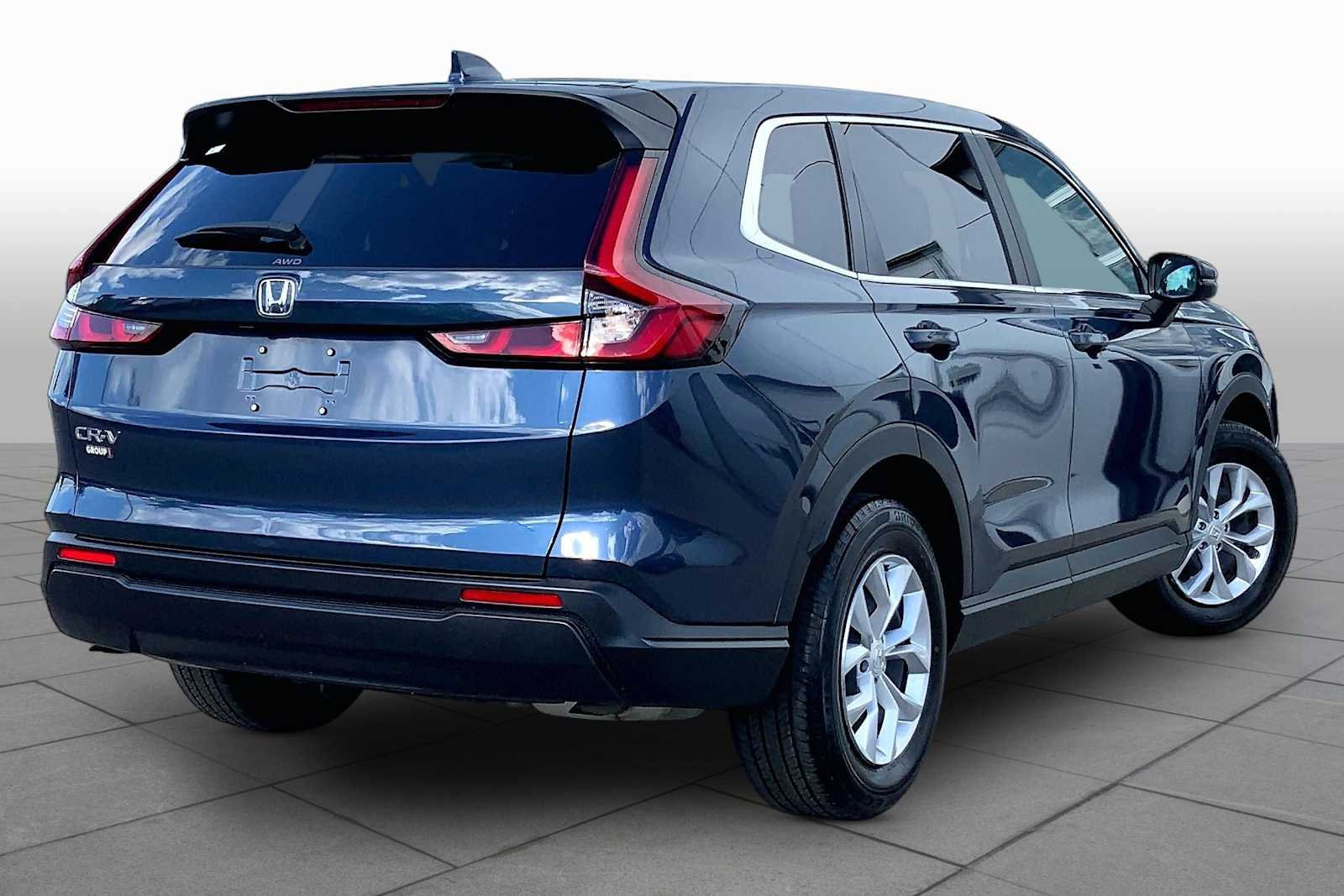 Used 2025 Canyon River Blue Metallic Honda LX image 11
