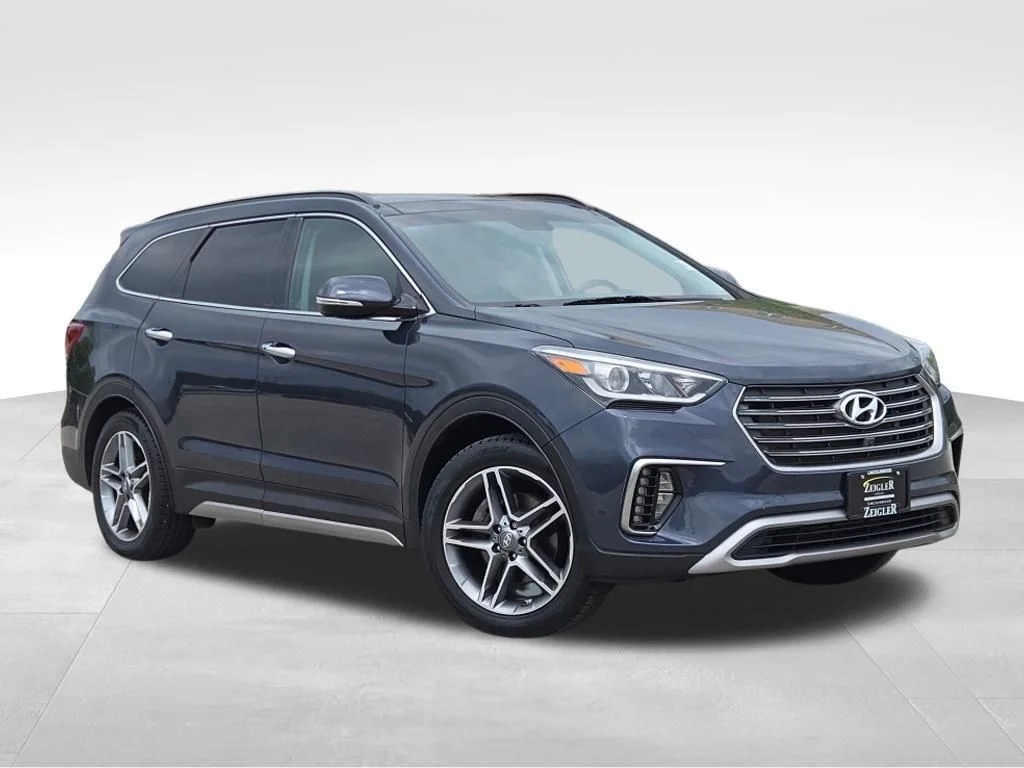 2019 Hyundai Santa Fe Limited Ultimate XL AWD's photo