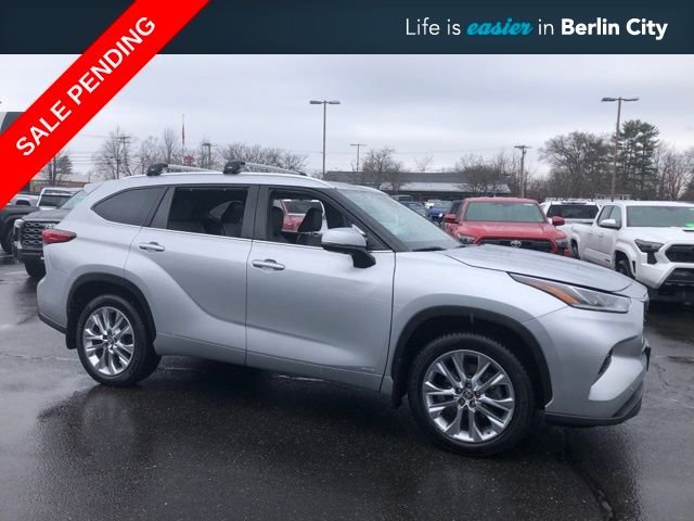 2023 Toyota Highlander Hybrid Limited