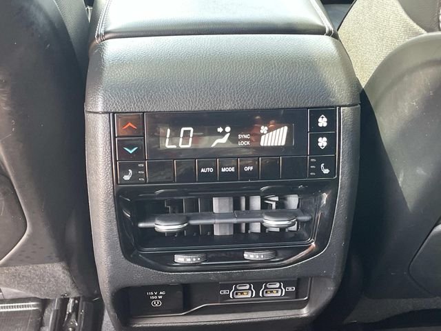 Used 2022 Red Jeep Limited image 12