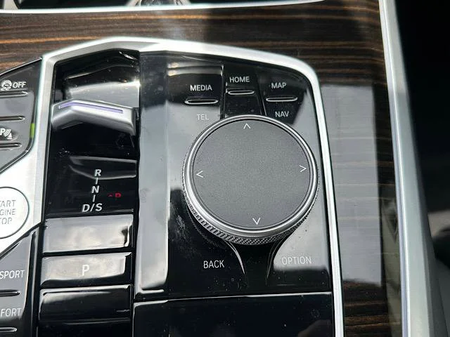Certified Used 2024 Black Sapphire Metallic BMW xDrive40i image 26
