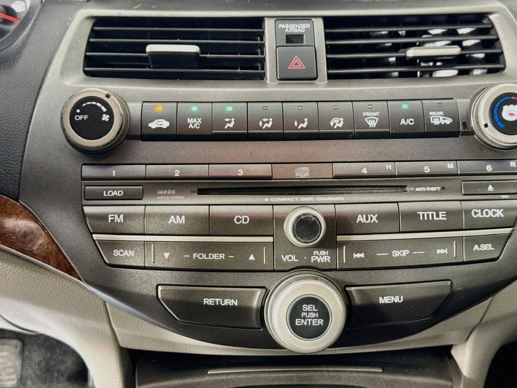 Used 2012 Alabaster Silver Metallic Honda EX image 14