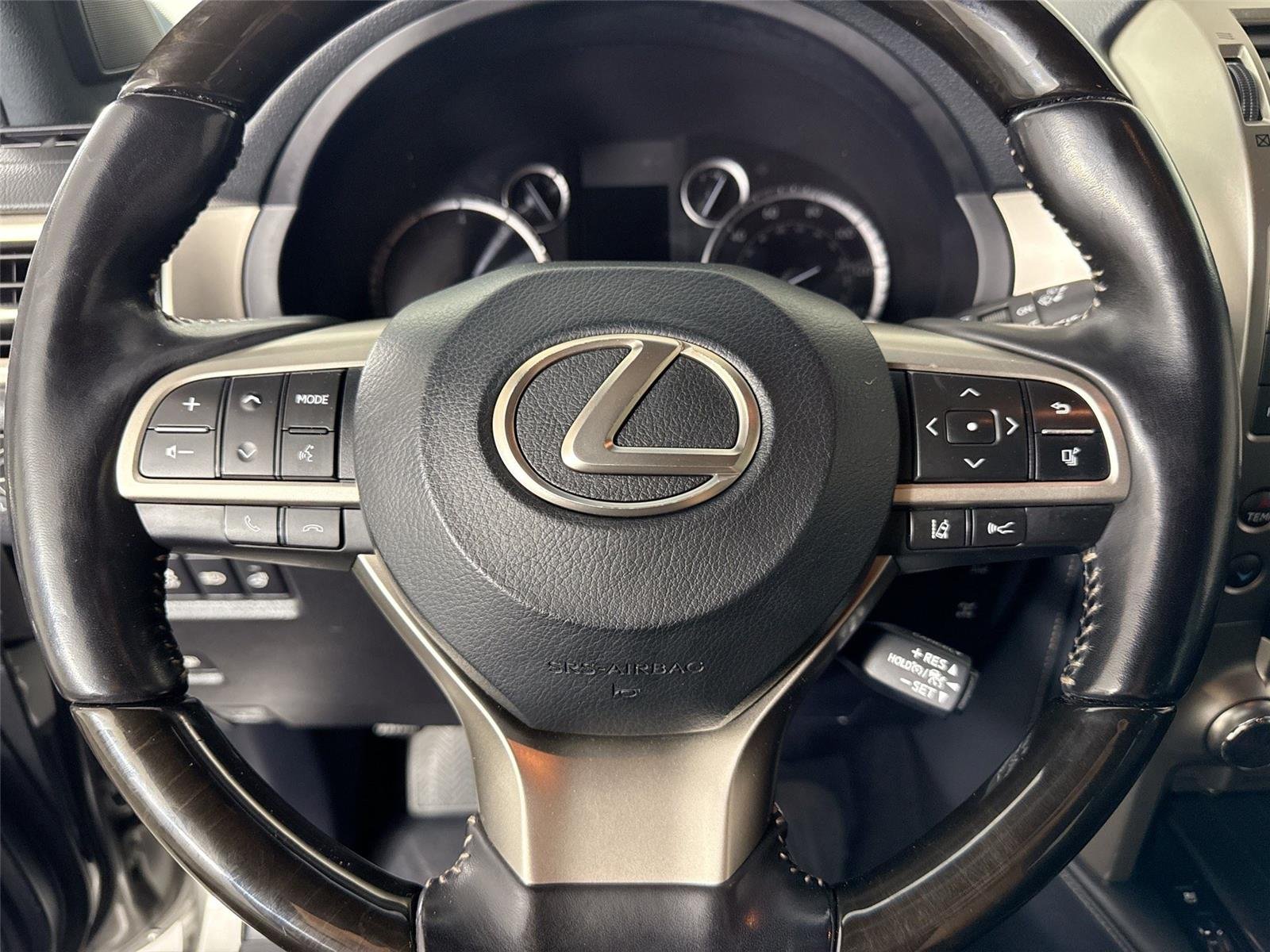 Used 2021 Atomic Silver Lexus GX 460 Premium image 17