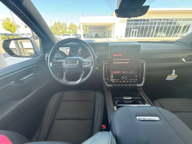 2026 GMC Yukon XL Denali - Photo 17