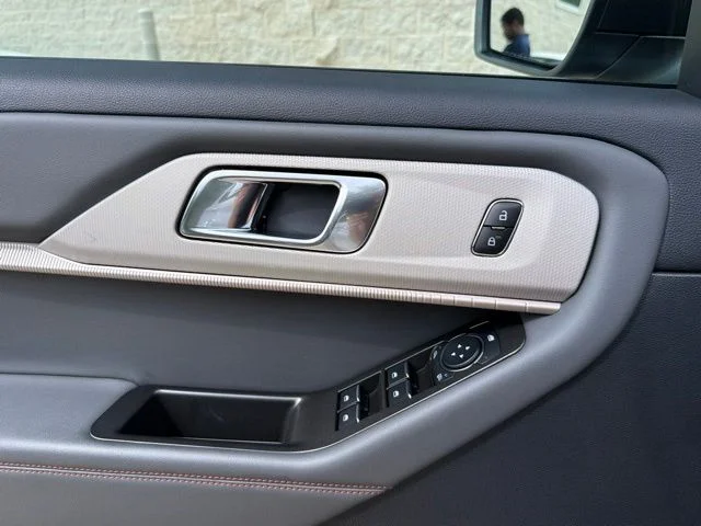 Used 2025 White Metallic Ford Active image 19