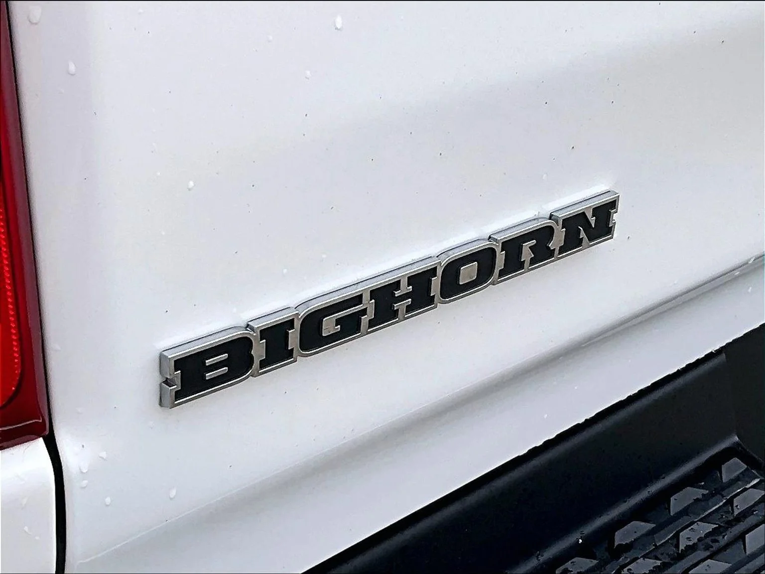 Used 2022 White Ram Big Horn/Lone Star image 9