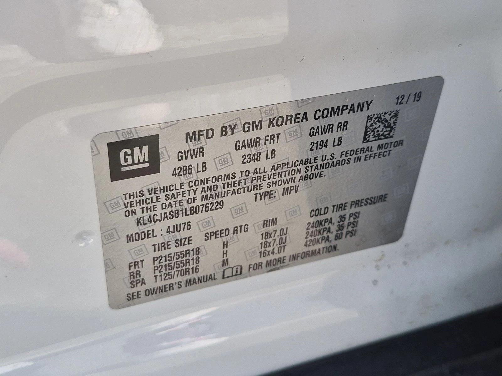Used 2020 Summit White Buick Preferred image 23