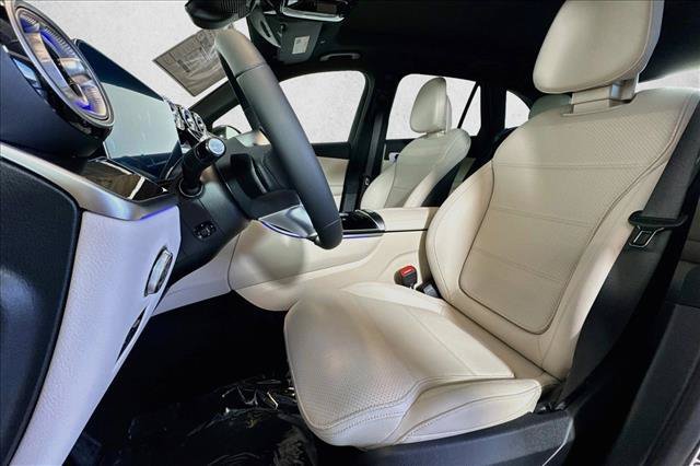 New 2026 Graphite Grey Metallic Mercedes-Benz GLC 300 image 48