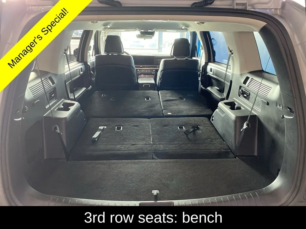 Used 2025 Silver Hyundai SEL image 20