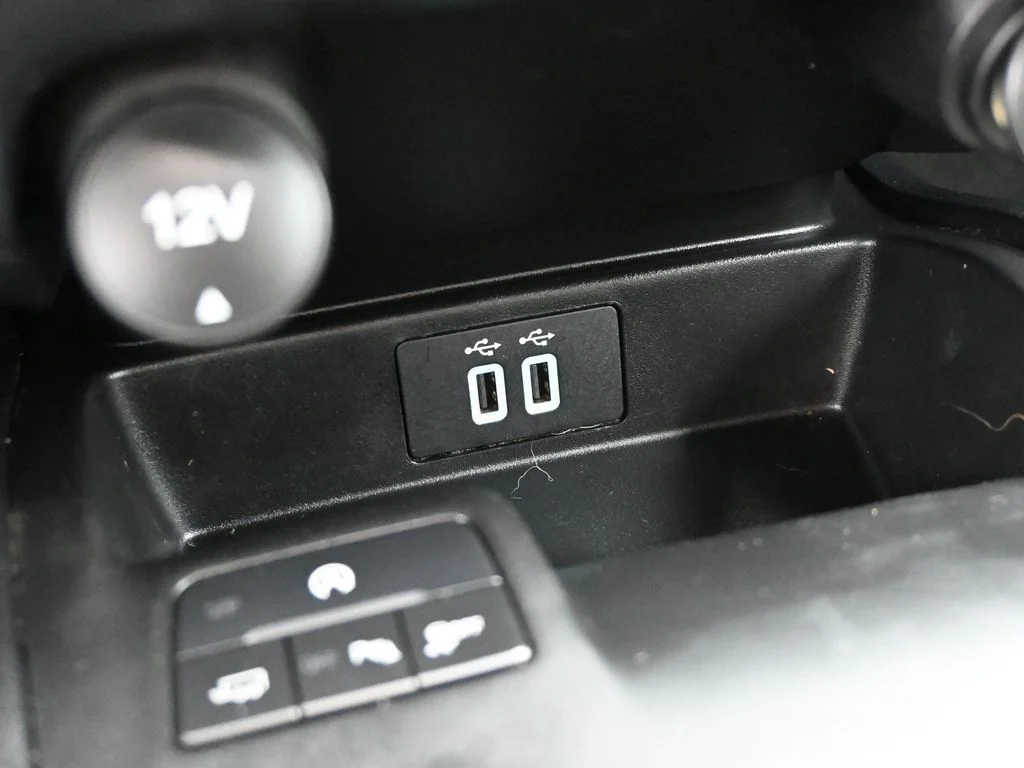 Used 2022 Silver Ford XLT image 21