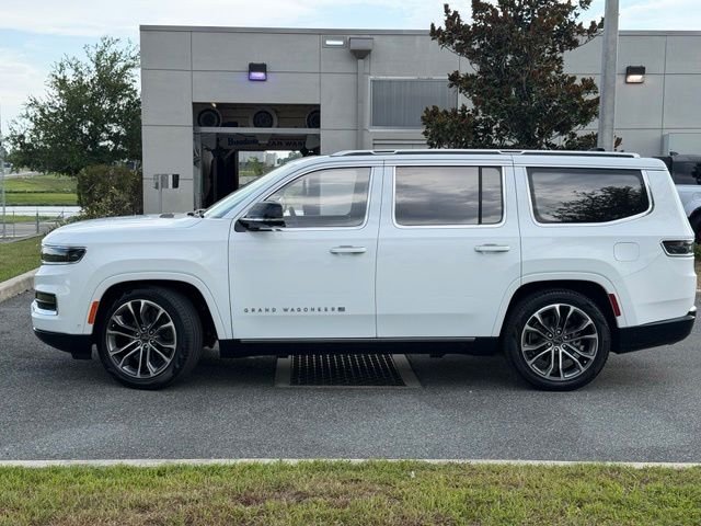 Used 2024 White Jeep Series III image 3