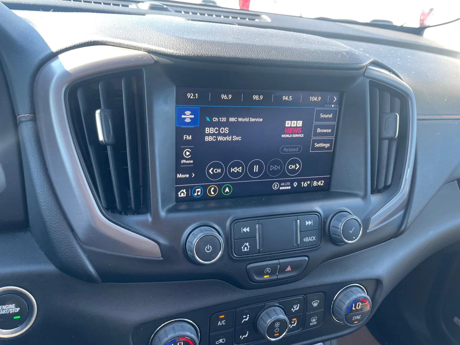 Used 2024 Red GMC AT4 AWD image 23