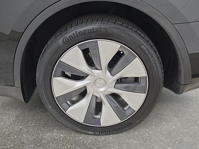 Used 2023 Black Tesla Long Range image 30