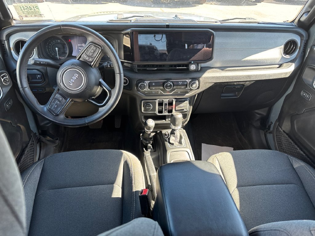 Used 2024 Gray Jeep Sport S 4xe image 7