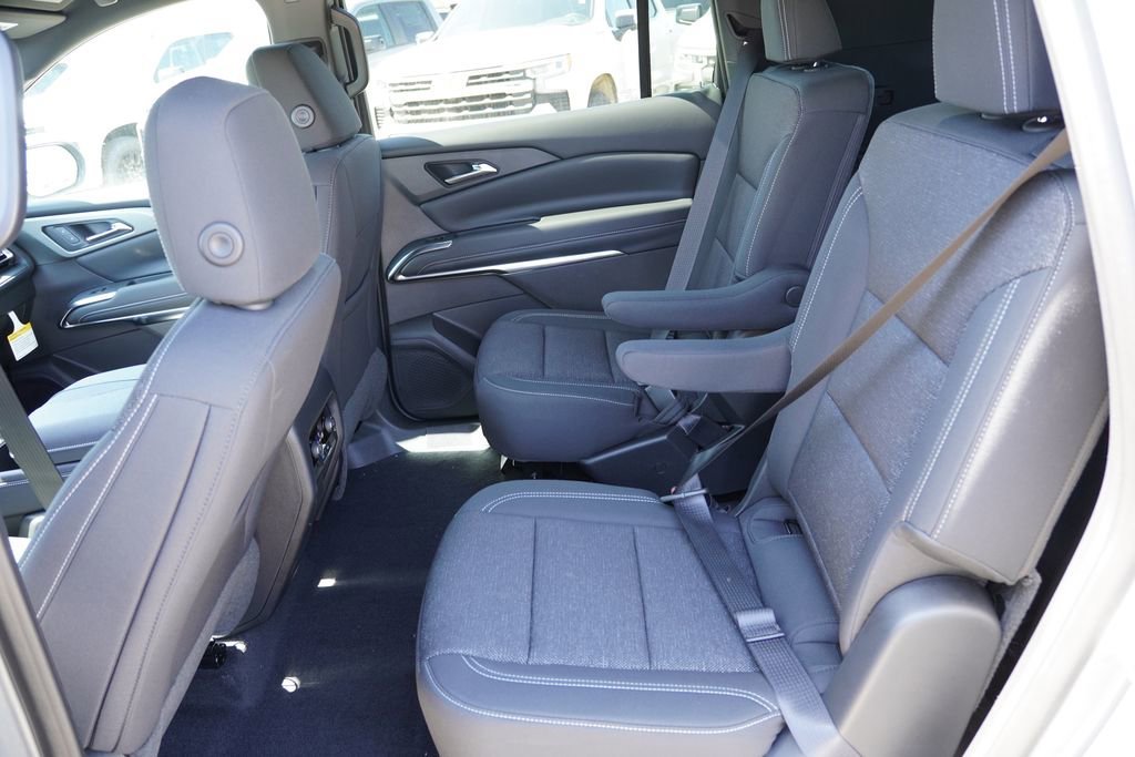 2026 Chevrolet Traverse LT - Photo 11