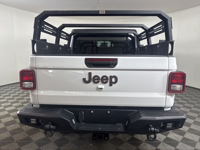 Used 2022 Bright White Clearcoat Jeep Rubicon image 21
