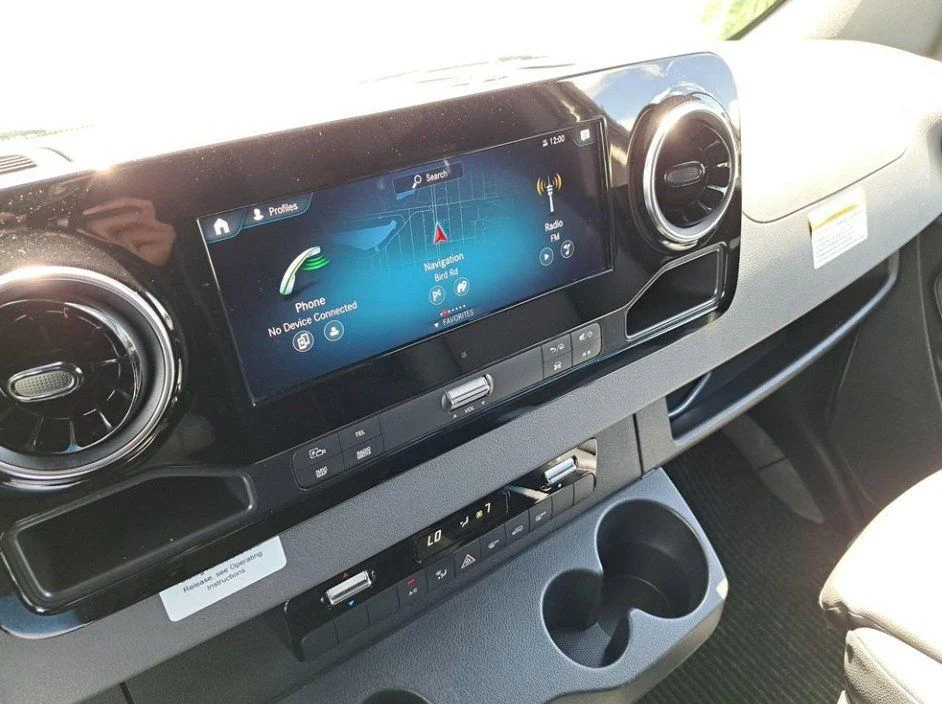 Used 2024 Gray Mercedes-Benz LAUNCH 19Y image 13