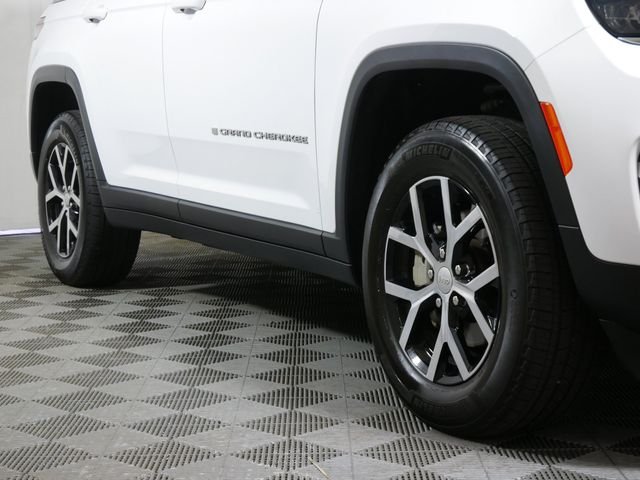 Certified 2024 Jeep Grand Cherokee Limited with VIN 1C4RJHBG4R8608888 for sale in Apple Valley, Minnesota