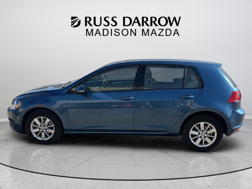 3VW117AU5HM033092